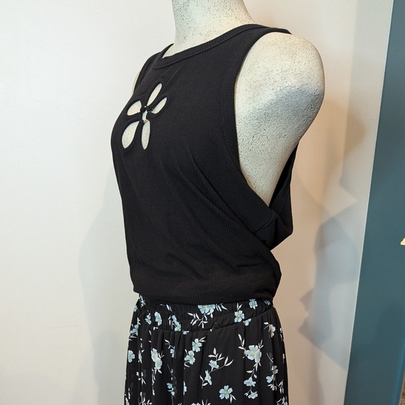 Torrid Super Soft Rib Flower O-Ring Tank Plus, size 4x NWT - Picture 7 of 11